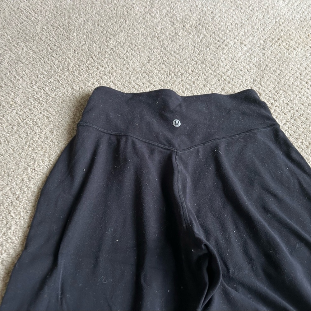 Lululemon Black Yoga Pants
